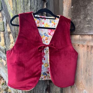 GILET SANS MANCHE REVERSIBLE Velours bordeaux / Fleurs