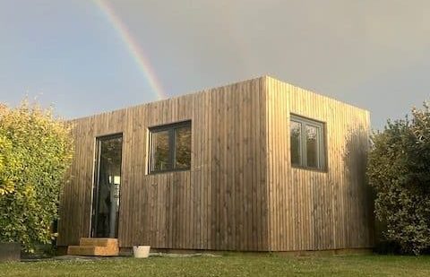 studio de couture sous l'arc en ciel