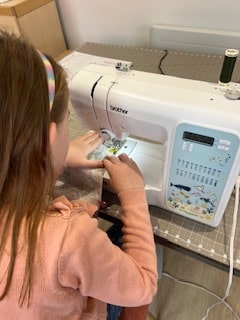 Atelier initiation à la couture JulieT studio couture