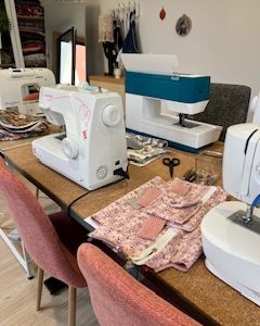 cours de couture en groupe JulieT studio couture
