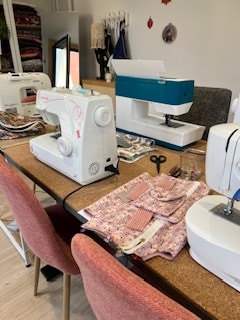 cours de couture en groupe JulieT studio couture